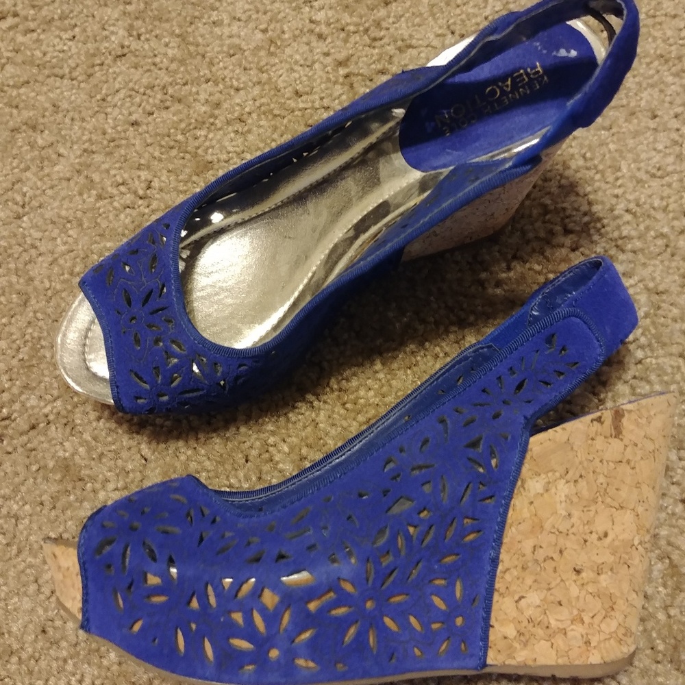 Kenneth Cole Reaction Soley Roller 2 Wedge 6.5